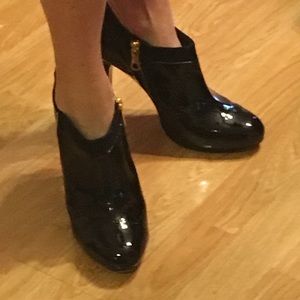 BCBGMaxAzria Shoes - BCBG BCBGMaxAzria Shoes - BCBG